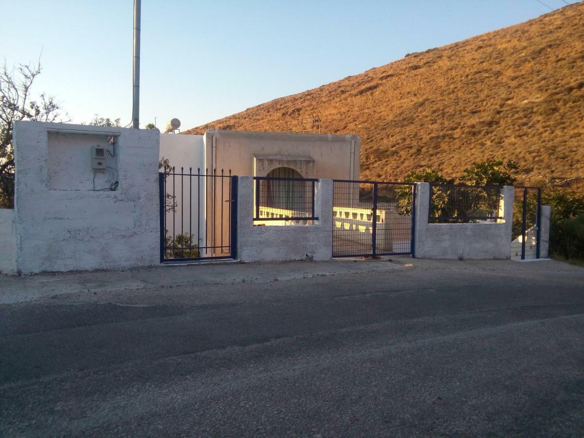 Villa Despinas House Kíthnos Exterior foto
